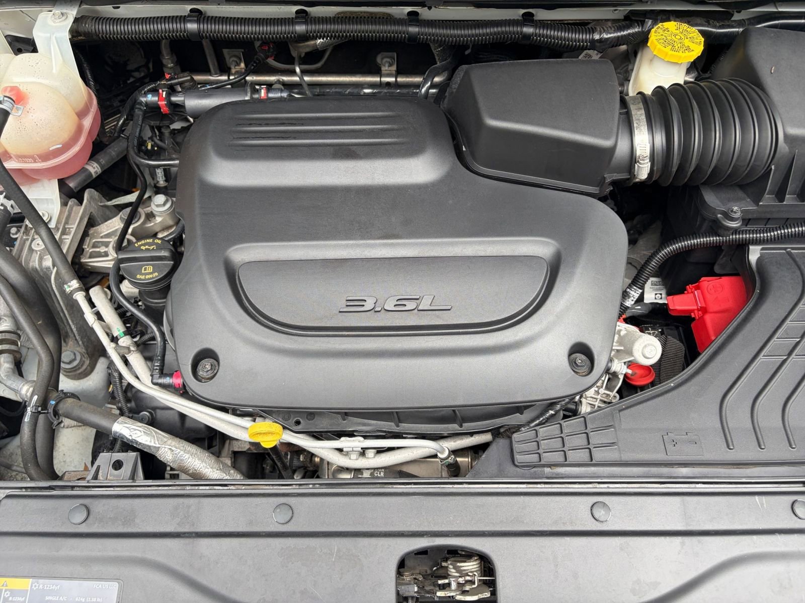 Used 2022 Chrysler Voyager LX FWD image 35