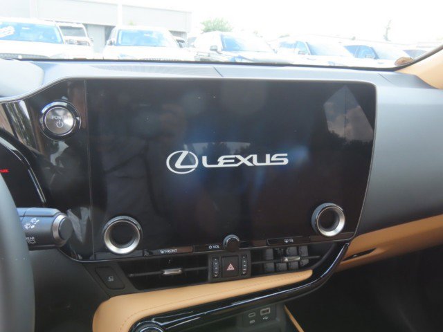 Used 2026 Lexus NX 350h AWD w/ Accessory Package (2T) image 28