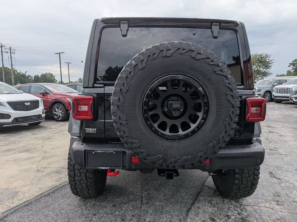 Used 2026 Jeep Wrangler Unlimited Rubicon AWD/4WD image 3