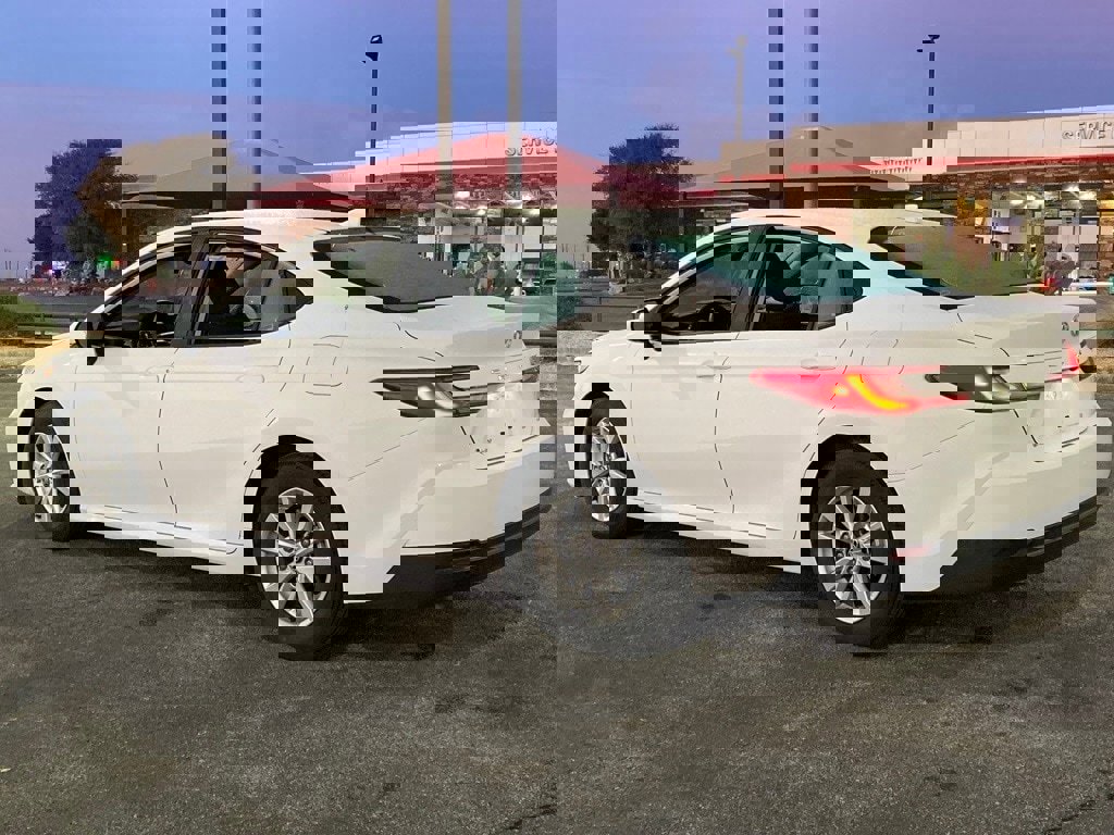 Certified 2025 Toyota Camry LE image 7