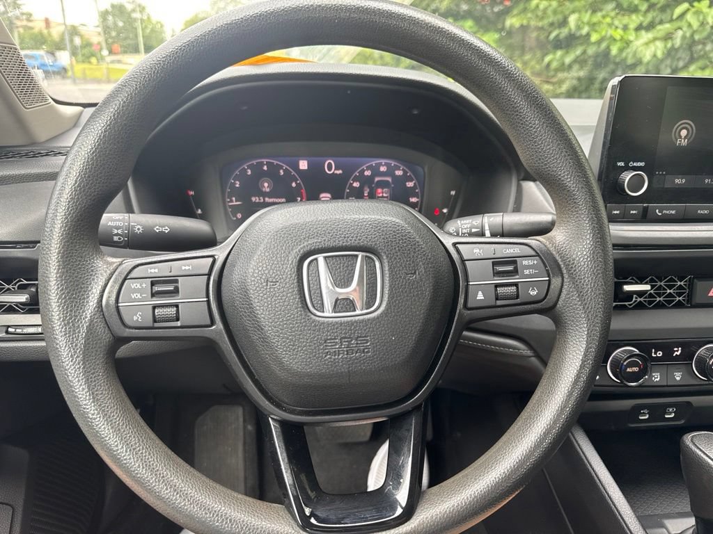 Used 2024 Honda Accord EX image 16