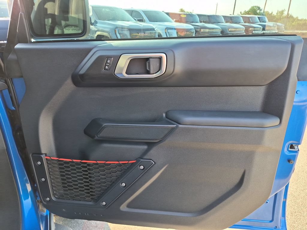 Used 2025 Ford Bronco Raptor AWD/4WD image 37