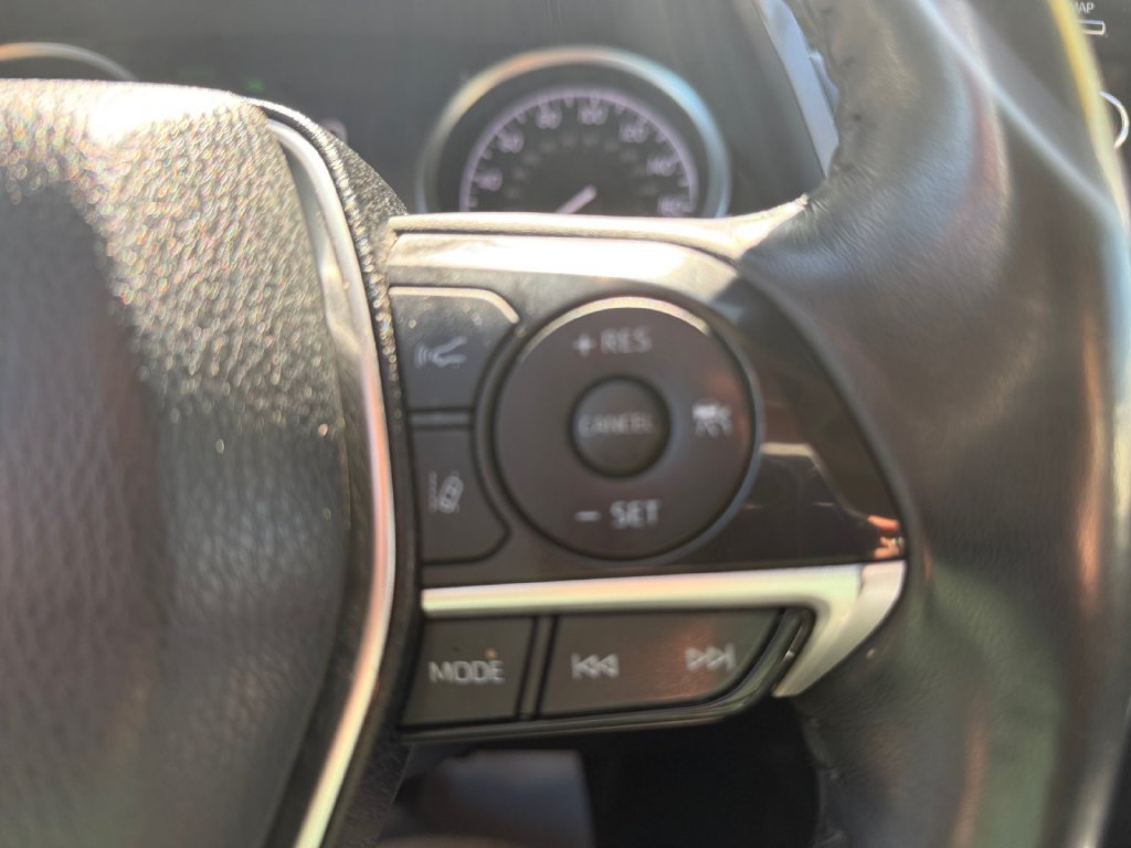 Used 2023 Toyota Camry XLE w/ Cold Weather Package FWD image 27