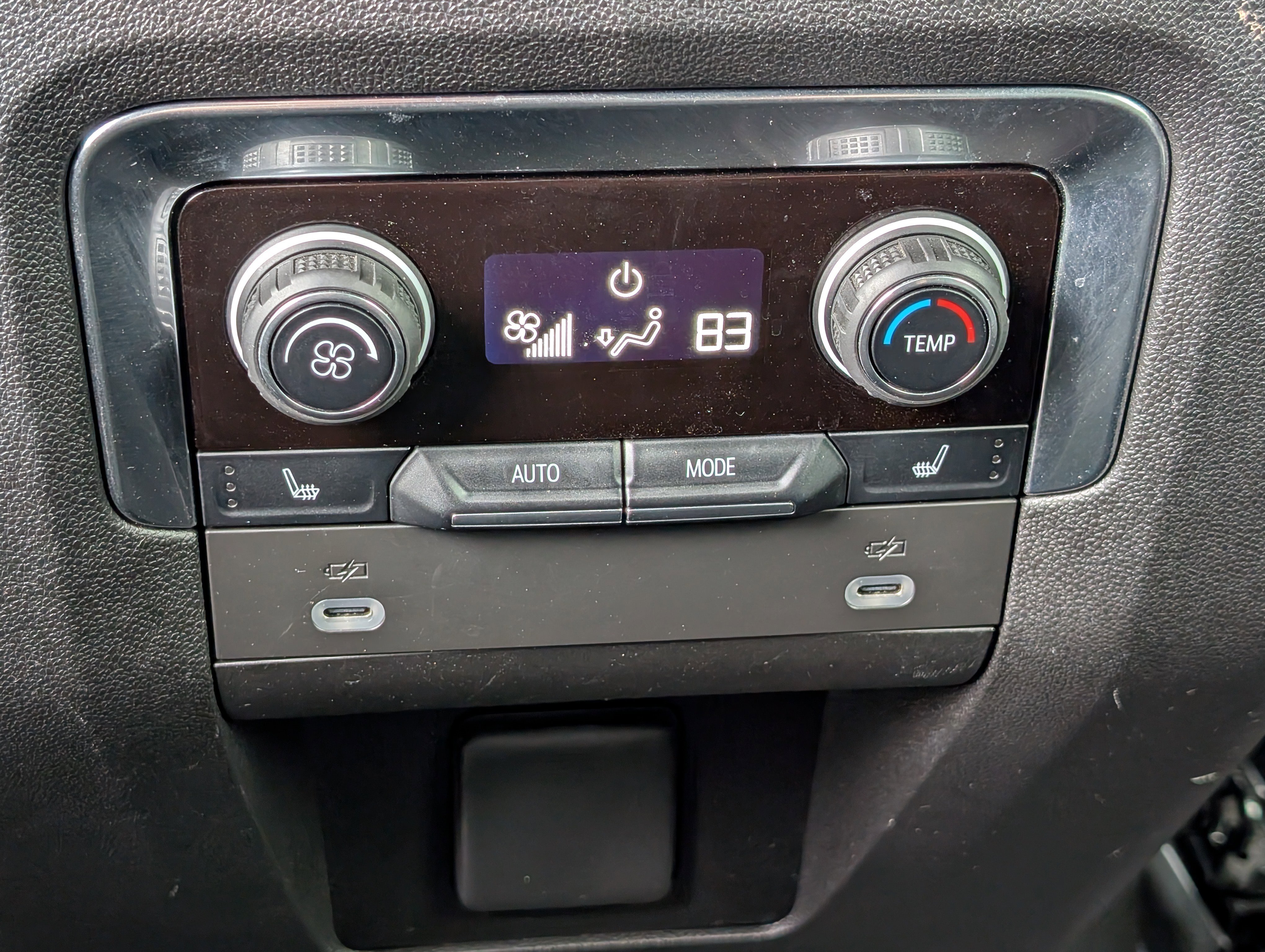 Used 2022 Chevrolet Tahoe RST w/ Luxury Package image 17