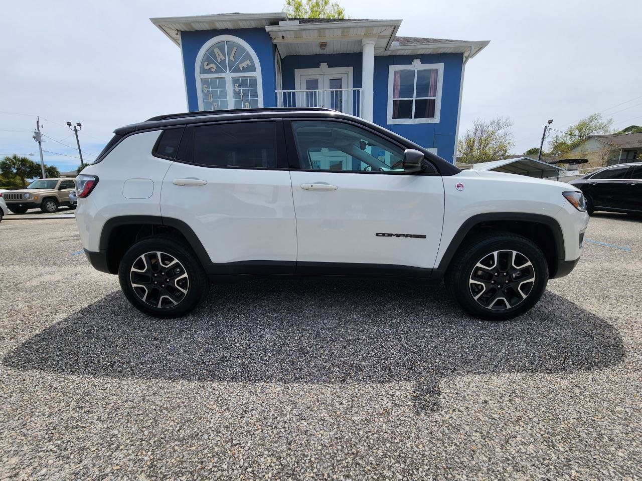 Used 2021 Jeep Compass Trailhawk w/ Sun and Sound Group image 6