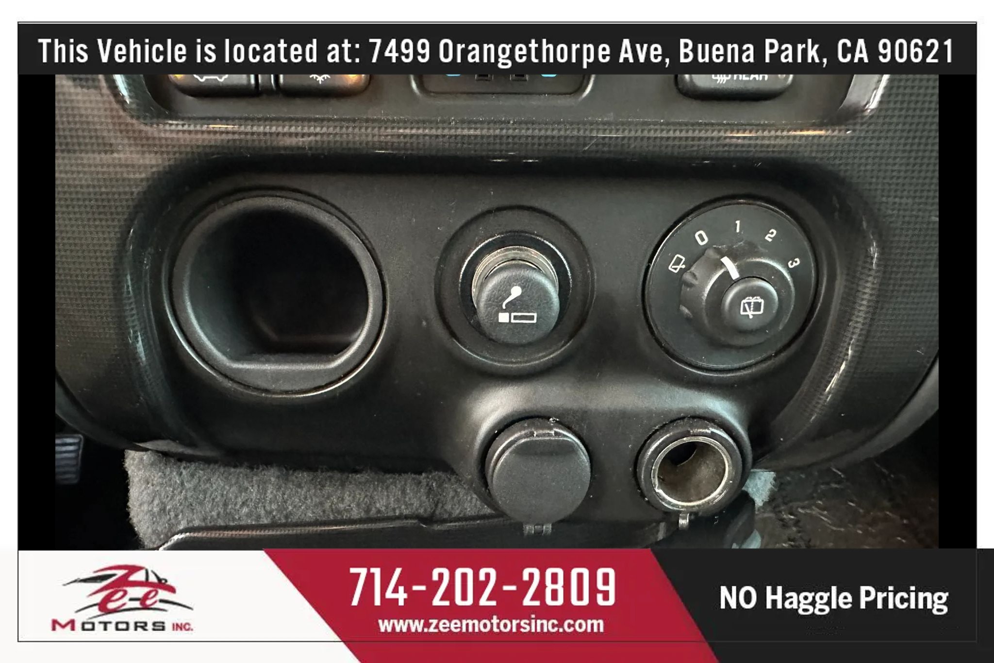Used 2004 GMC Envoy SLE w/ Preferred Equipment Group RWD image 28