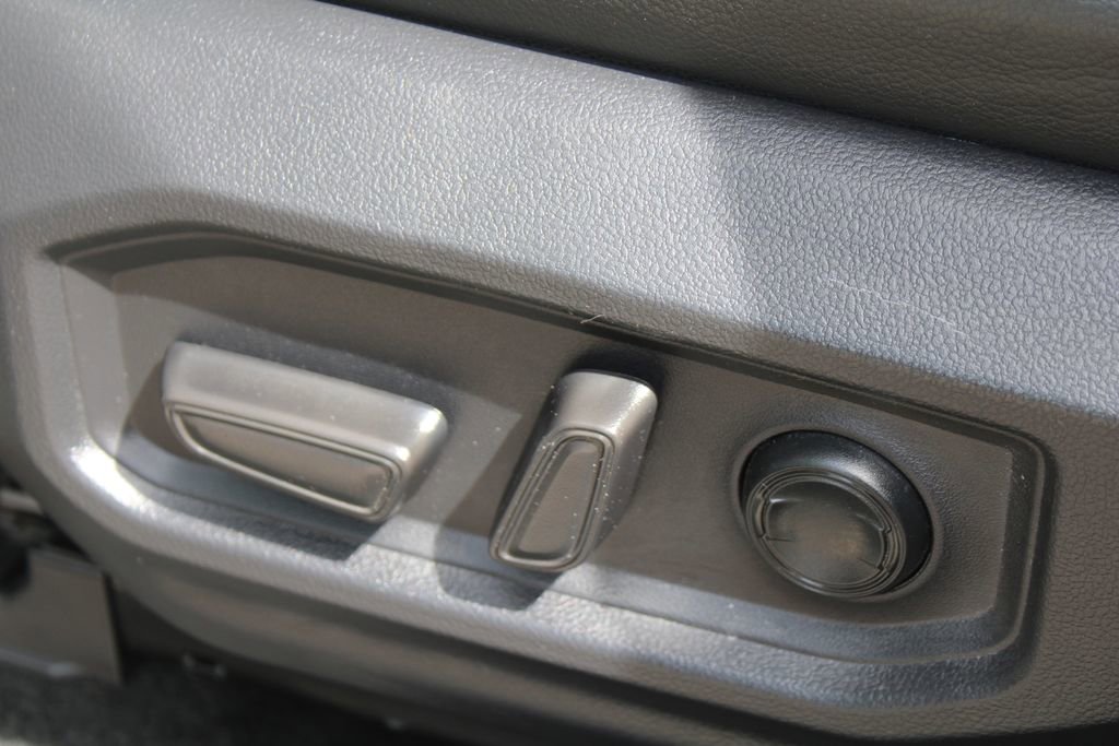 Used 2024 Toyota Tundra Limited image 30