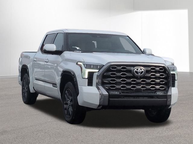 Used 2023 Toyota Tundra Platinum image 3