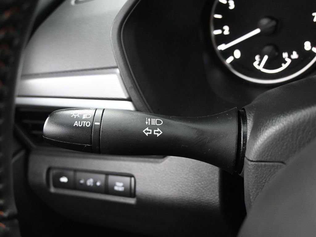 Used 2023 Nissan Altima 2.5 SR image 17