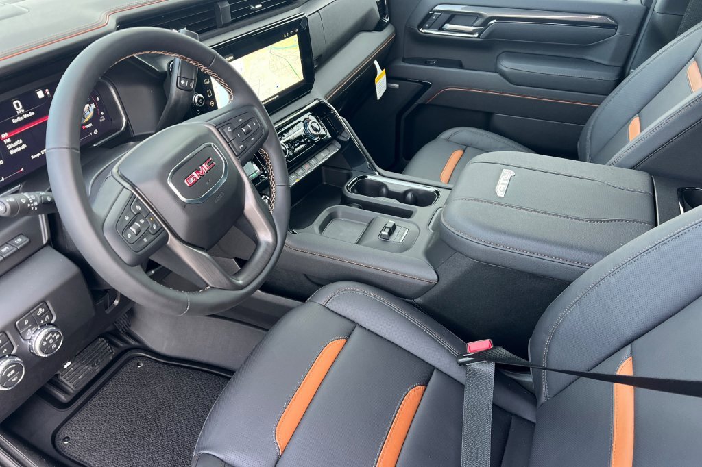 New 2026 GMC Sierra 2500 AT4 w/ AT4 Premium Plus Package image 7