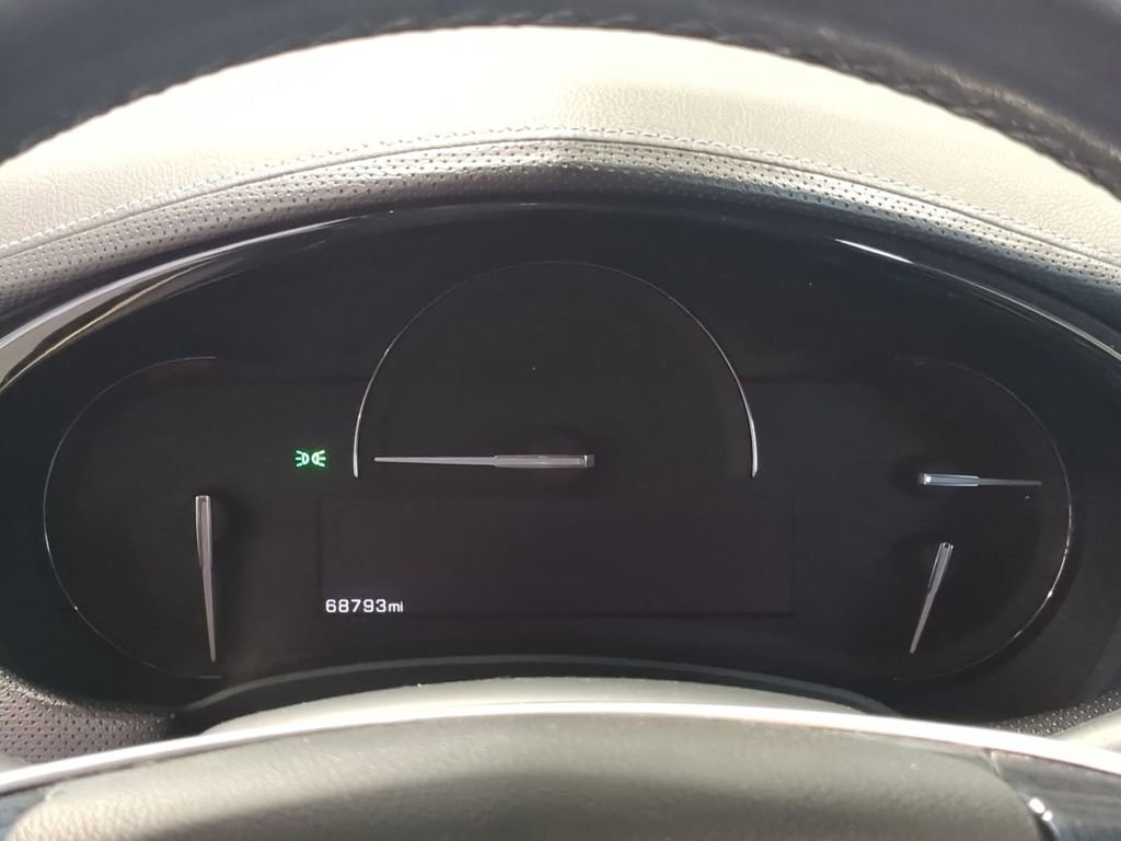 Used 2017 Cadillac XTS Luxury FWD image 37