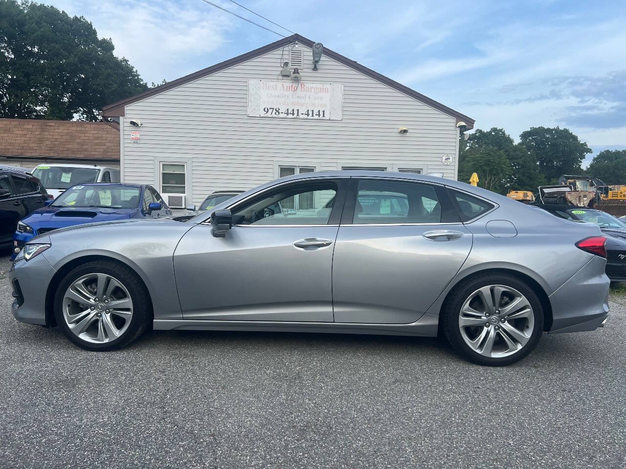 Used 2022 Acura TLX w/ Technology Package FWD image 2