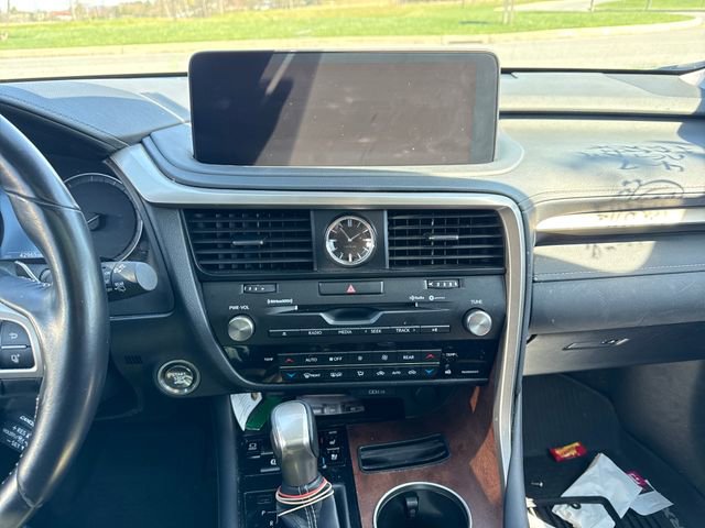 Used 2022 Lexus RX 350L Premium w/ Premium Package image 27
