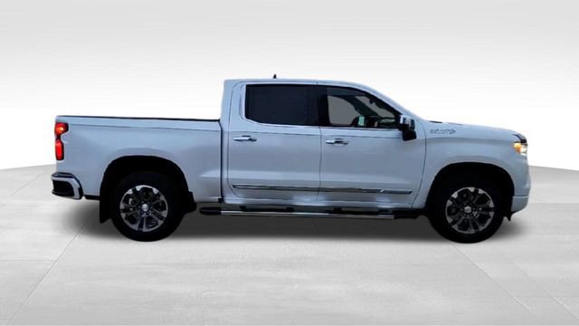 Certified 2024 Chevrolet Silverado 1500 High Country w/ Technology Package image 9