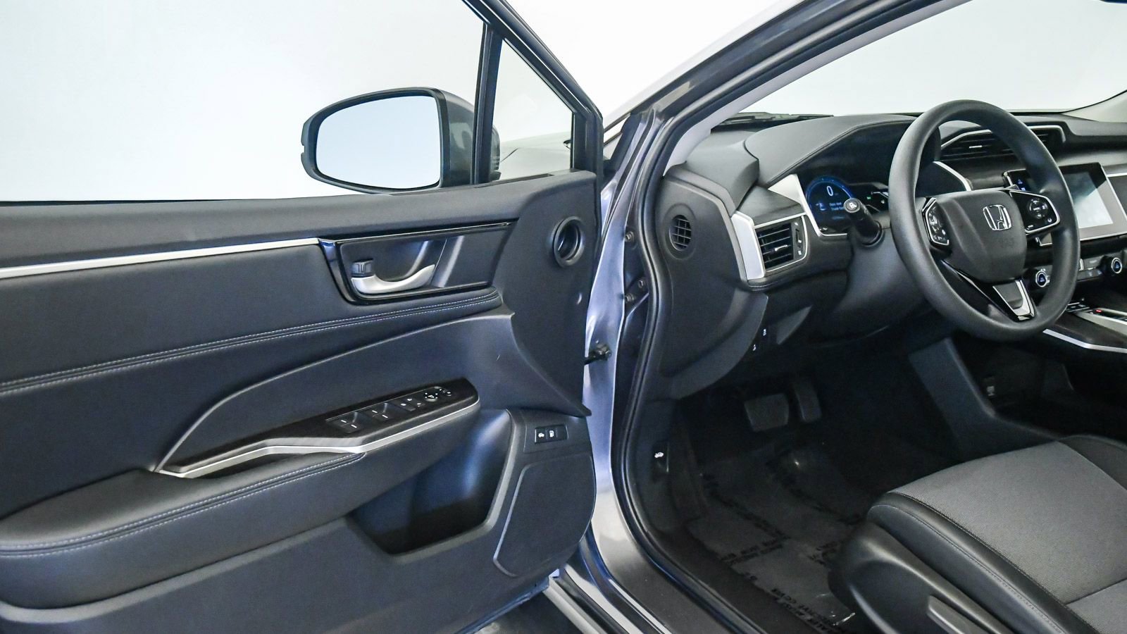 Used 2020 Honda Clarity Plug-In Hybrid image 28