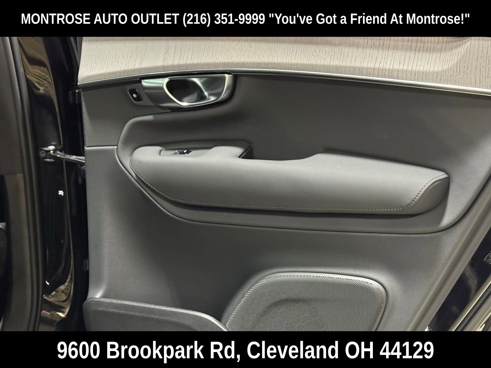 New 2026 Volvo XC90 B6 Ultra w/ Protection Package image 41