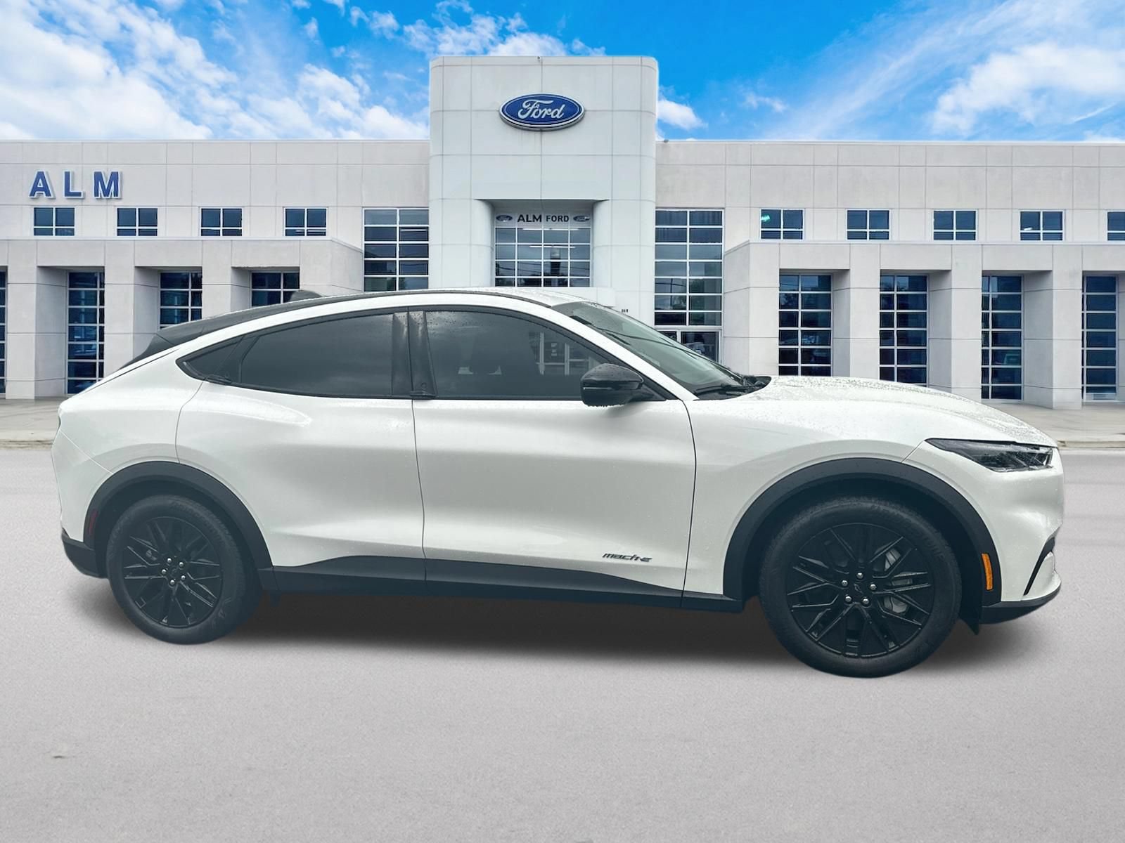 New 2026 Ford Mustang Mach-E Select w/ Comfort Package Lite RWD image 5