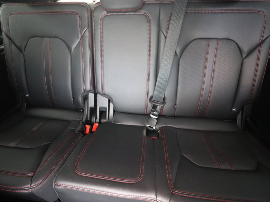Used 2024 Ford Expedition Limited RWD image 17