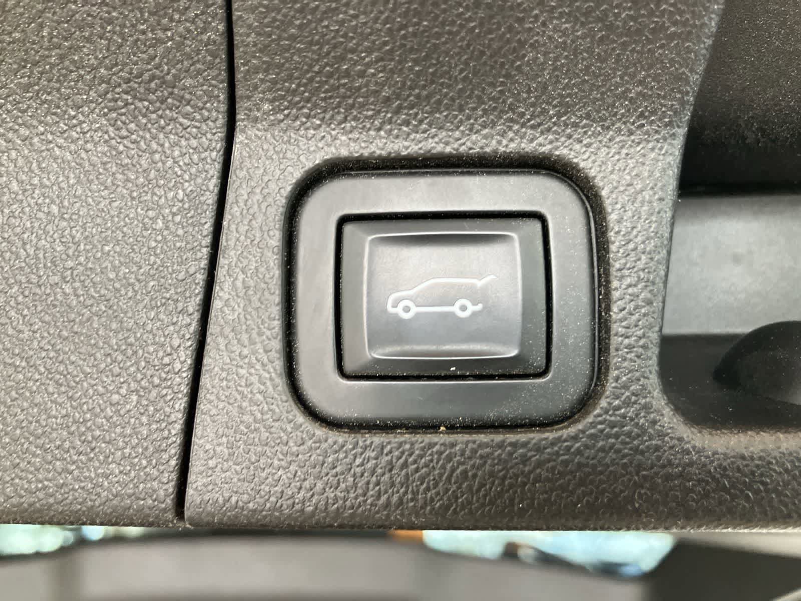 Used 2017 GMC Acadia SLE w/ Driver Alert Package I AWD/4WD image 29