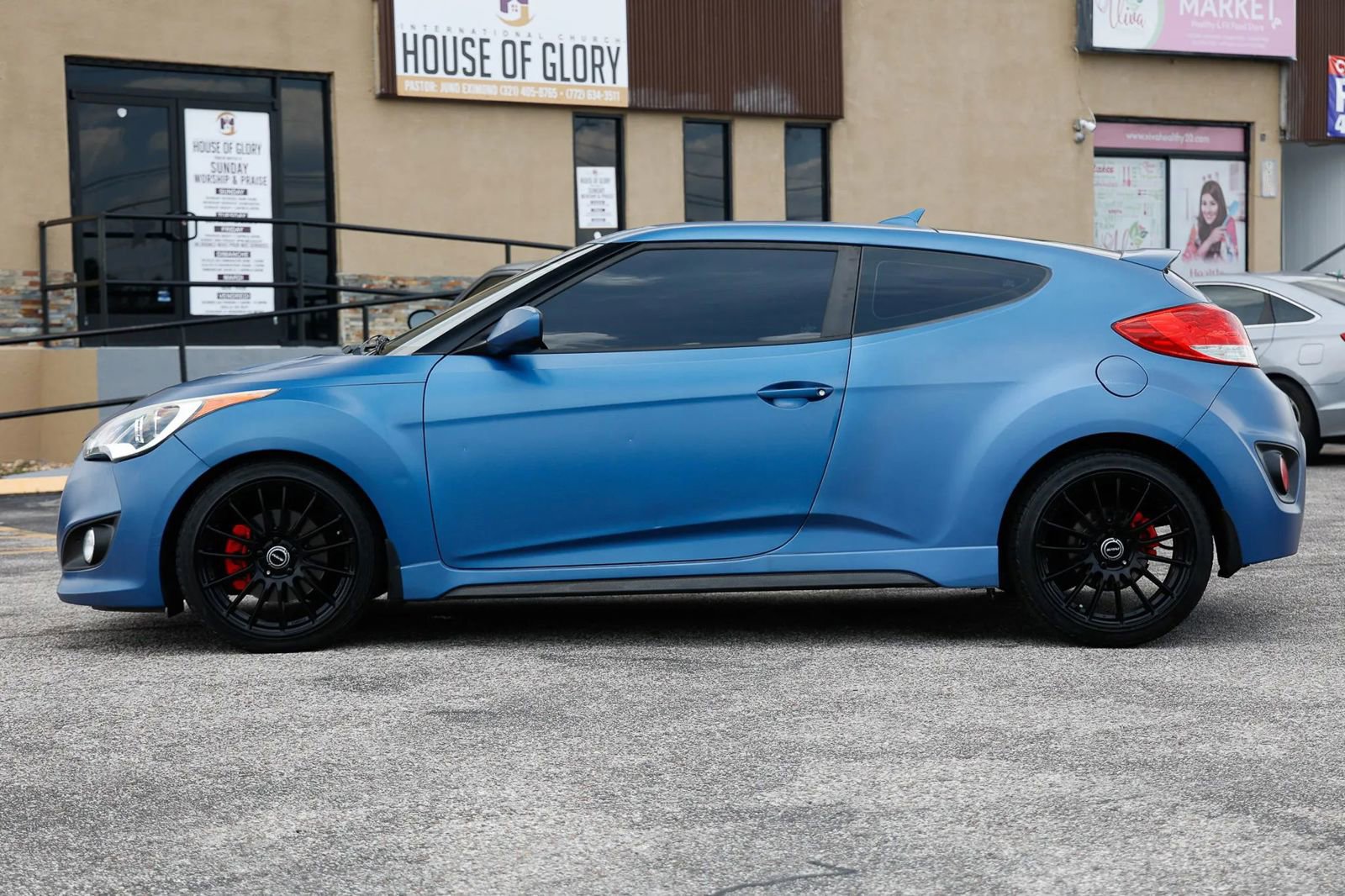 Used 2016 Hyundai Veloster Rally Edition FWD image 3