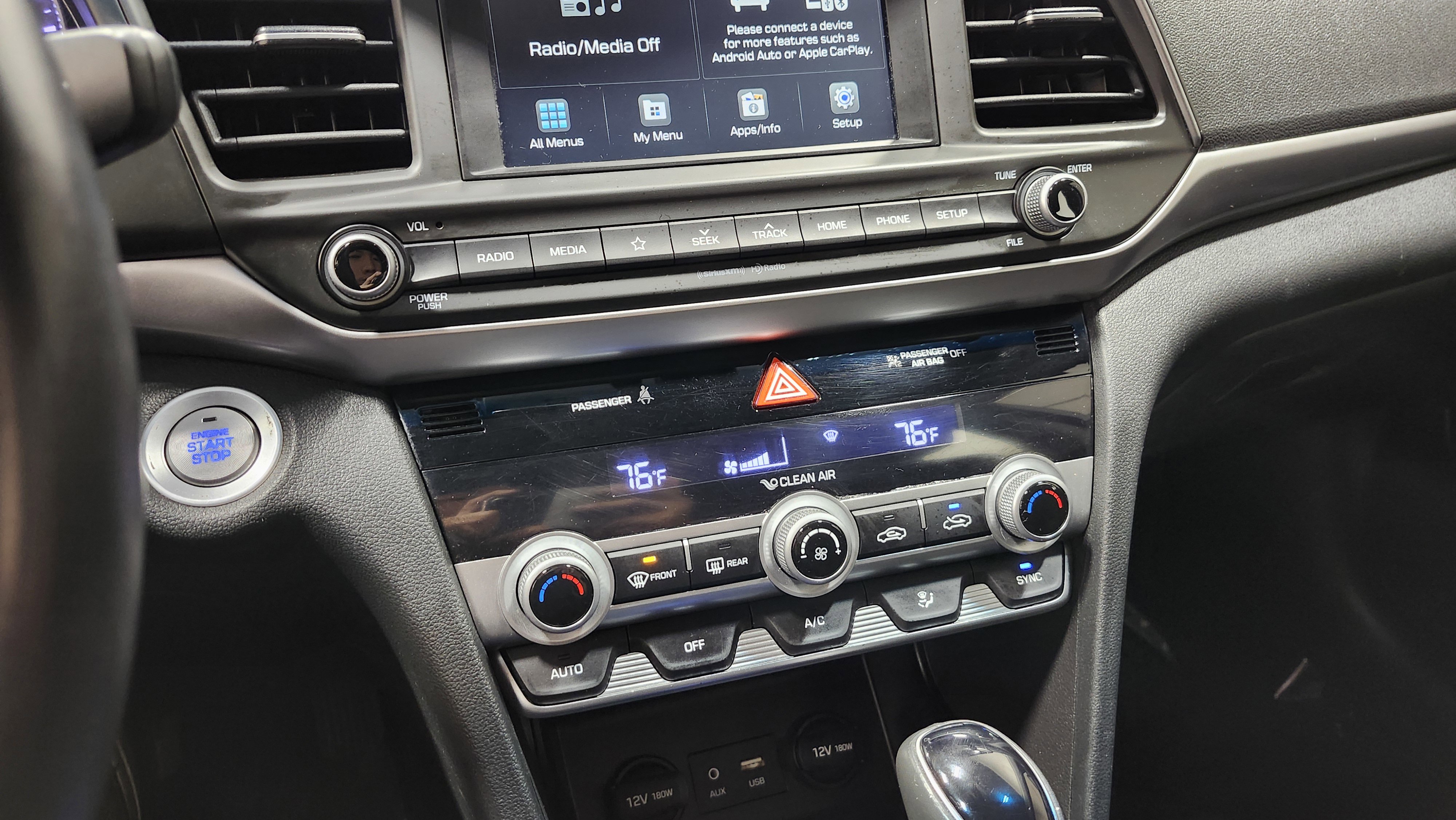 Used 2020 Hyundai Elantra Value Edition w/ Winter Weather Package image 30