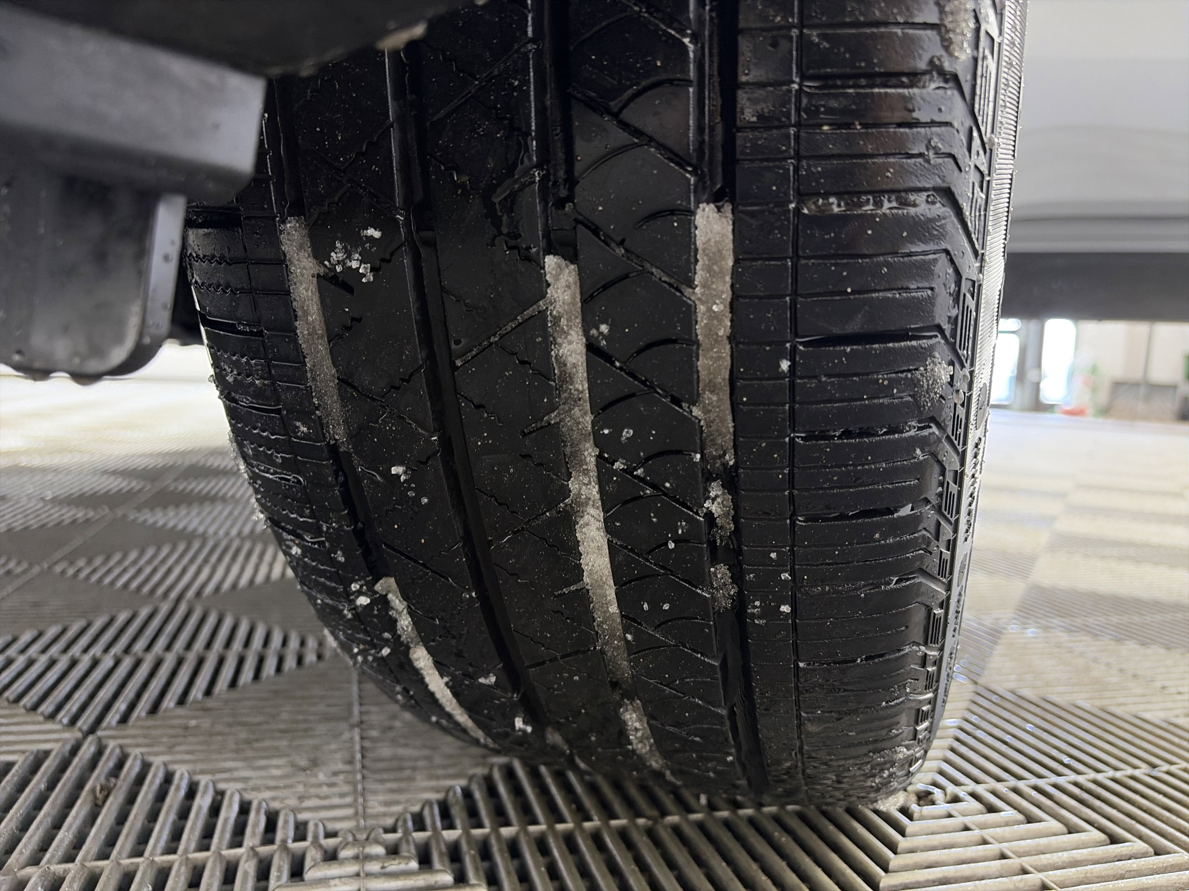 Certified 2025 Kia Sorento SX image 12