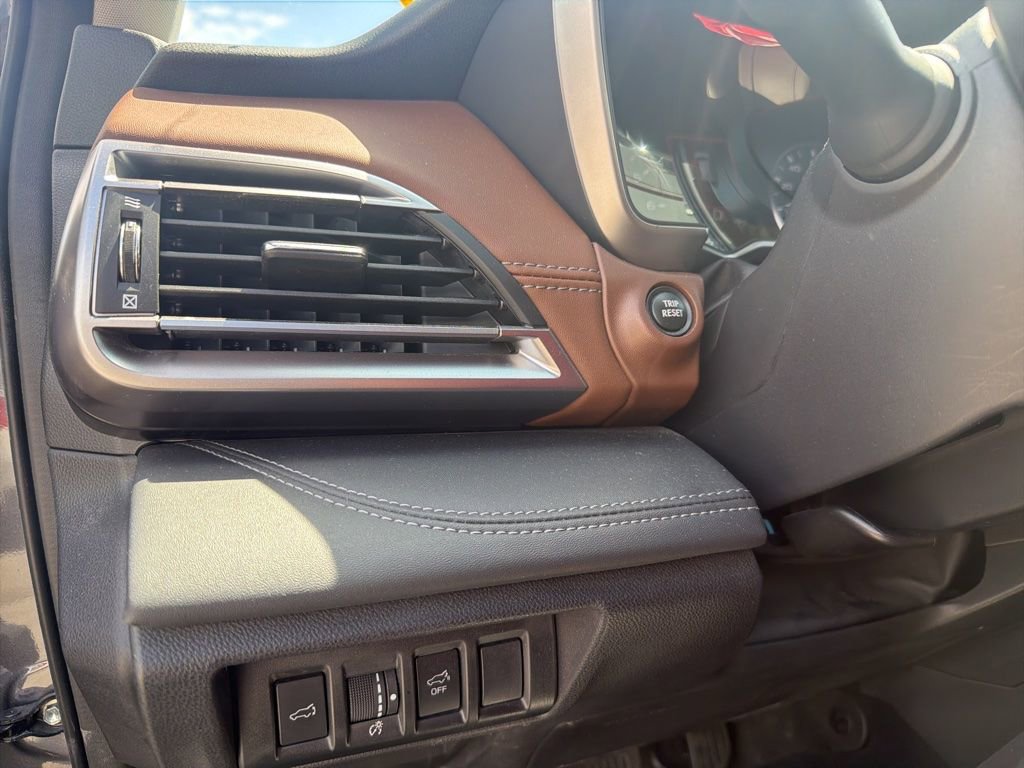 Used 2024 Subaru Outback Touring XT image 16