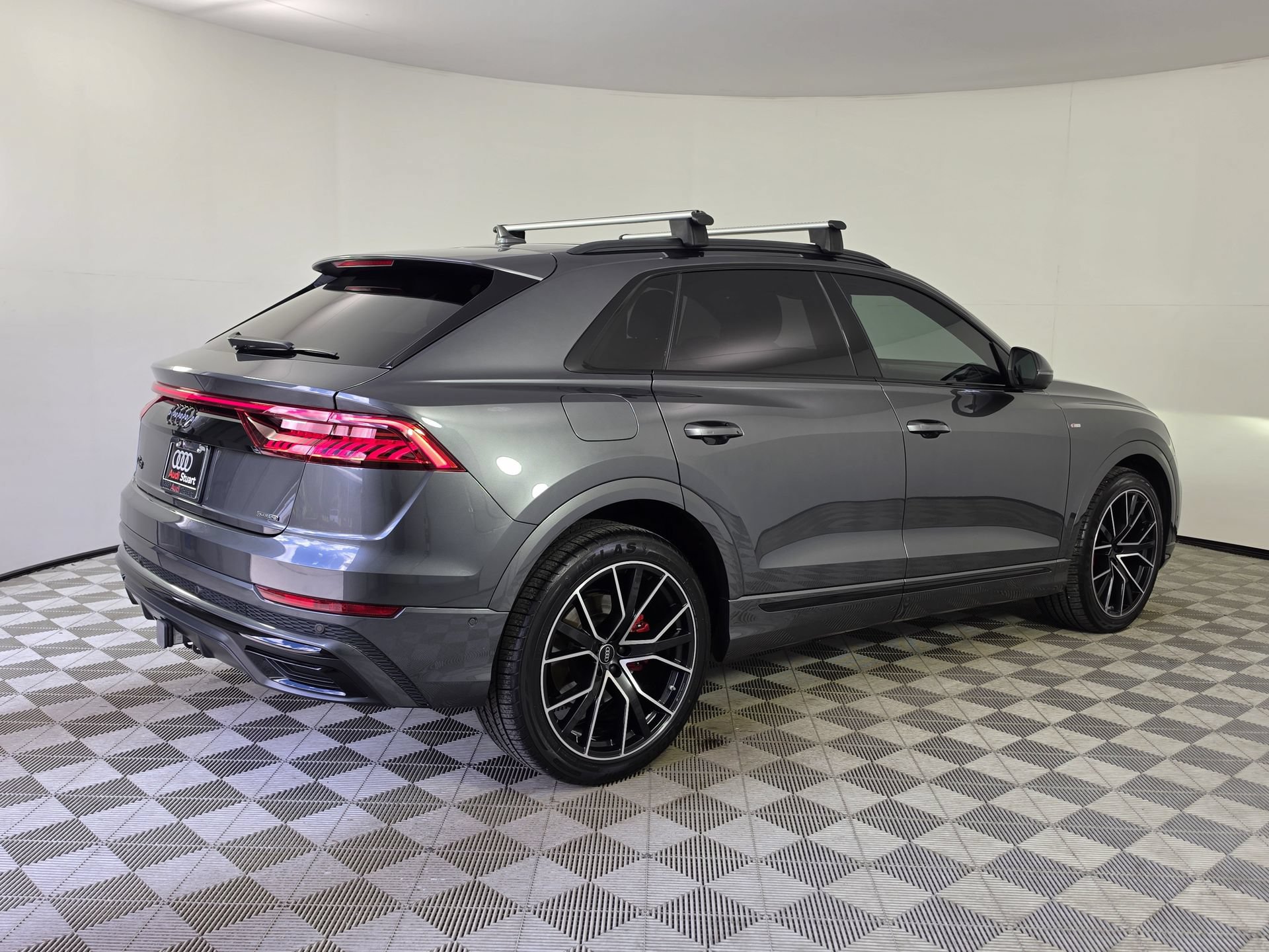 Certified 2023 Audi Q8 Prestige AWD/4WD image 40
