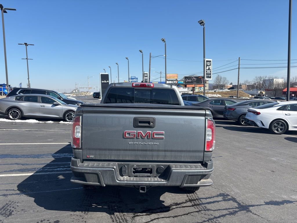 Used 2022 GMC Canyon Elevation w/ Trailering Package image 4