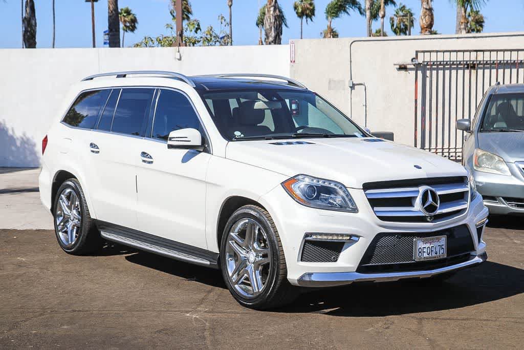 Used 2014 Mercedes-Benz GL 550 4MATIC image 3