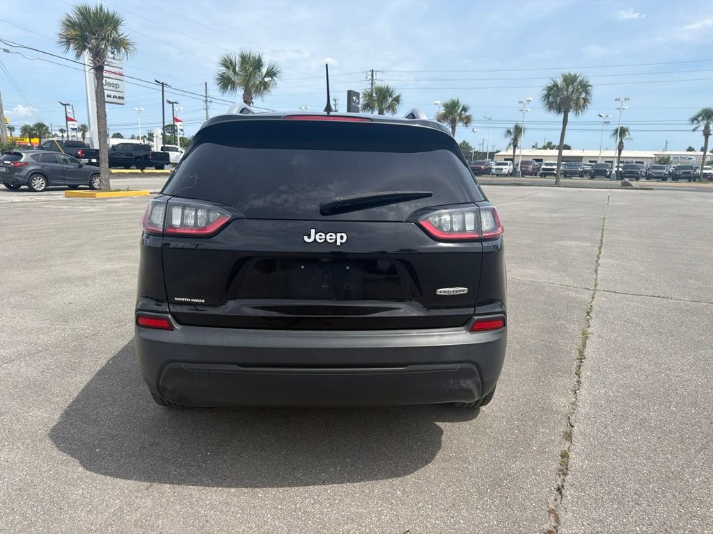 Used 2019 Jeep Cherokee Latitude w/ Popular Appearance Group FWD image 6