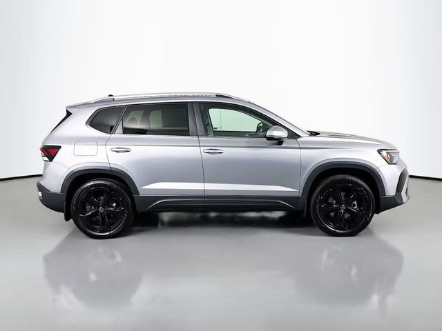 New 2026 Volkswagen Taos SEL AWD/4WD image 8