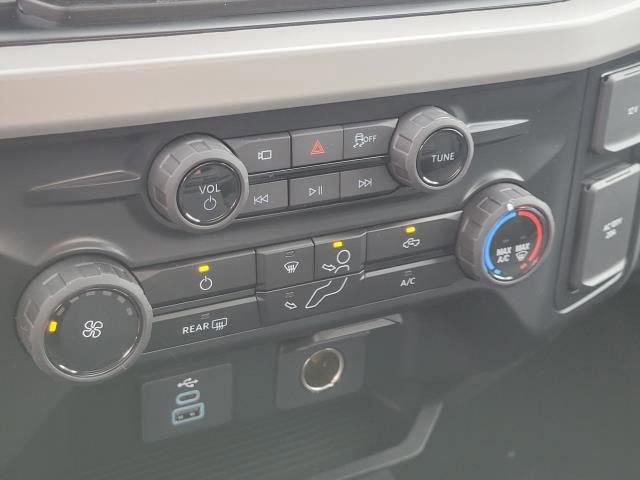 New 2026 Ford F350 XLT w/ 360-Degree Camera Package image 32