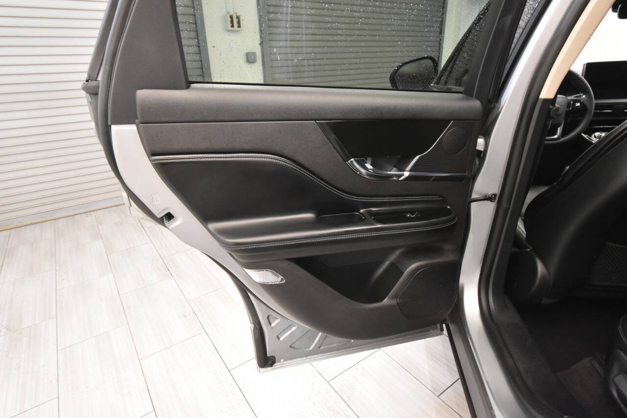 Used 2023 Lincoln Corsair AWD w/ Equipment Group 101A image 16