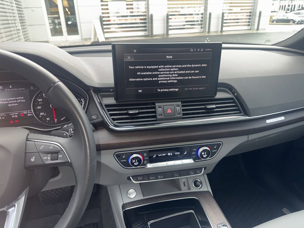 Used 2023 Audi Q5 2.0T Premium w/ Convenience Package image 42
