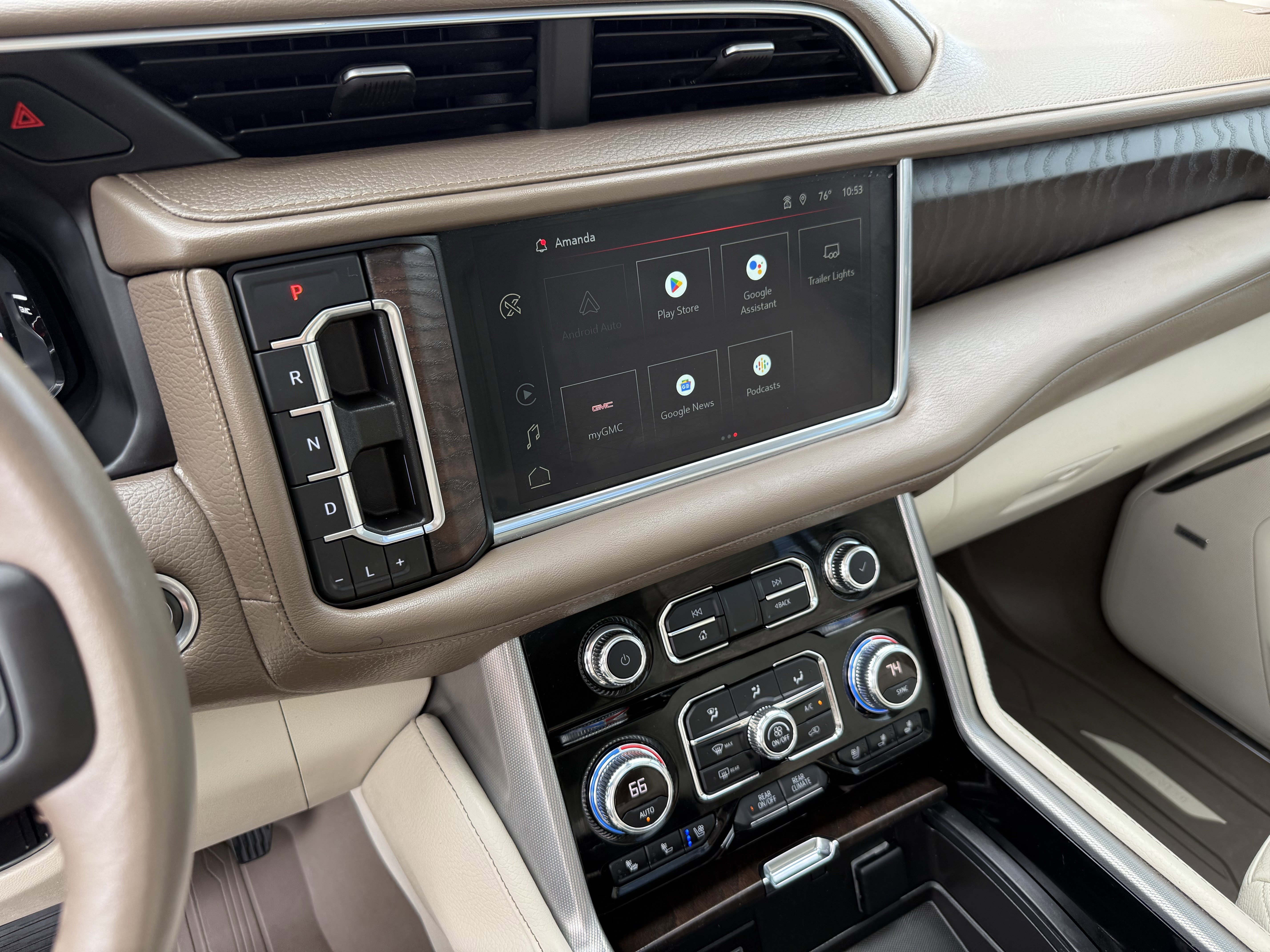 Used 2022 GMC Yukon XL Denali image 19