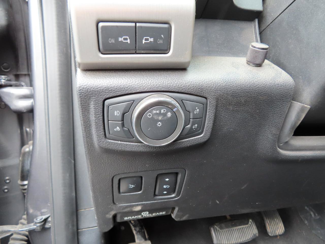 Used 2021 Ford F350 Platinum AWD/4WD image 28