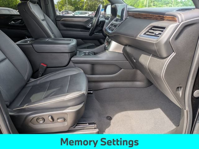 Used 2023 Chevrolet Tahoe Premier w/ LPO, Illumination Package RWD image 27