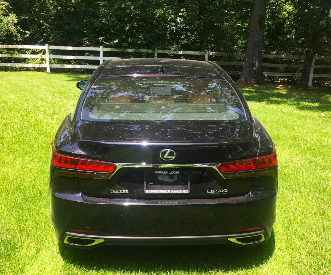 Used 2023 Lexus LS 500 w/ Interior Upgrade Package RWD image 4