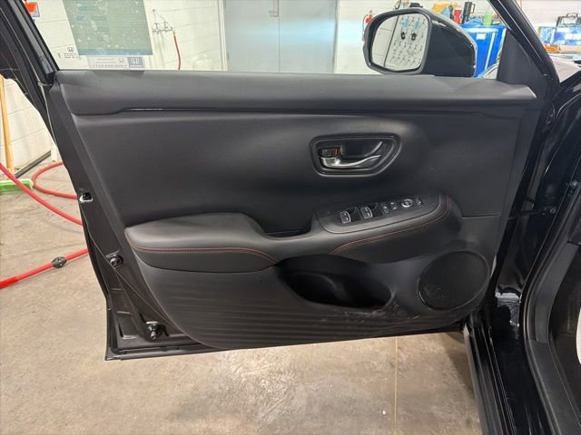 Certified 2026 Honda HR-V Sport image 7