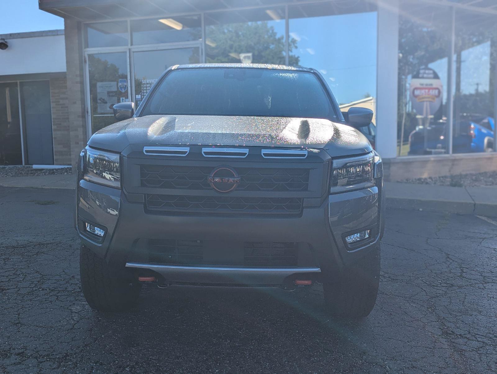 New 2026 Nissan Frontier PRO-4X w/ Tow Package AWD/4WD image 2
