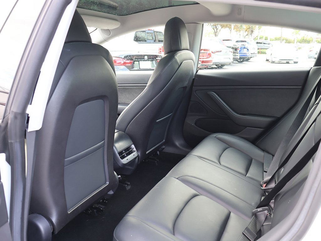 Used 2019 Tesla Model 3 Long Range image 35