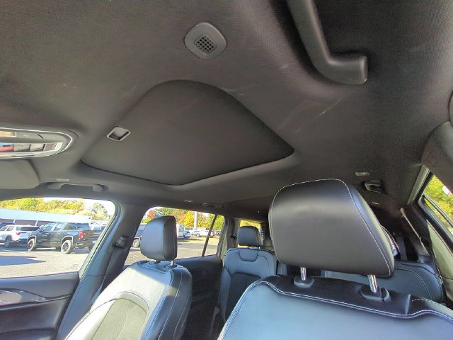 Used 2022 Jeep Grand Cherokee L Laredo AWD/4WD image 27