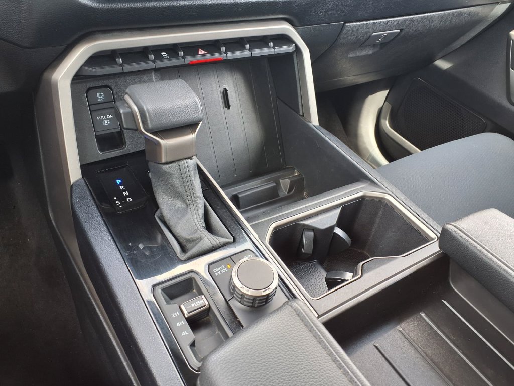 Used 2024 Toyota Tundra SR5 AWD/4WD image 27