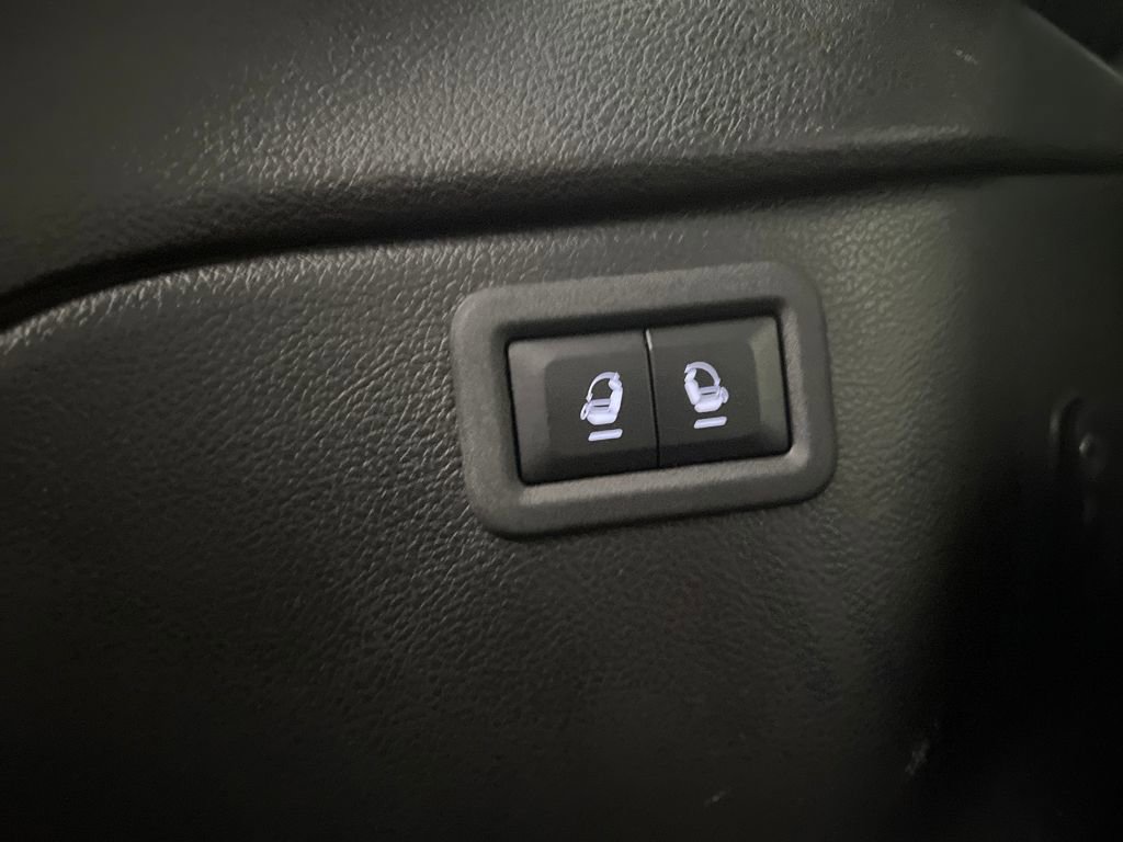 Used 2024 Jeep Wagoneer L Series II w/ Flexible Seating Group image 35