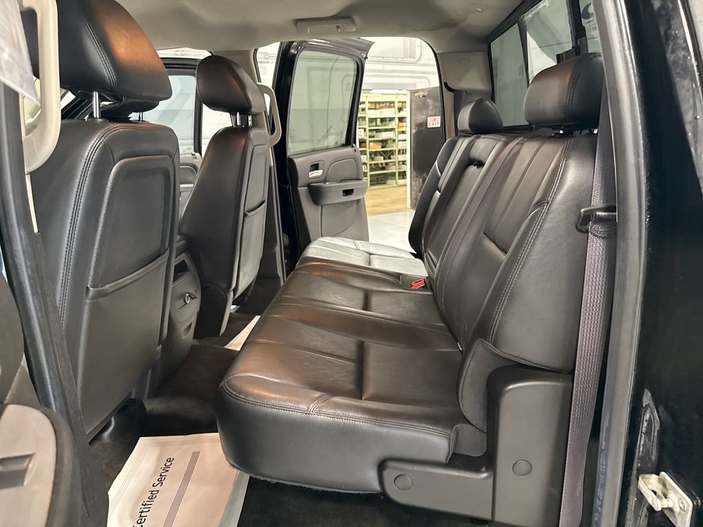 Used 2014 Chevrolet Silverado 2500 LTZ w/ LTZ Plus Package AWD/4WD image 34