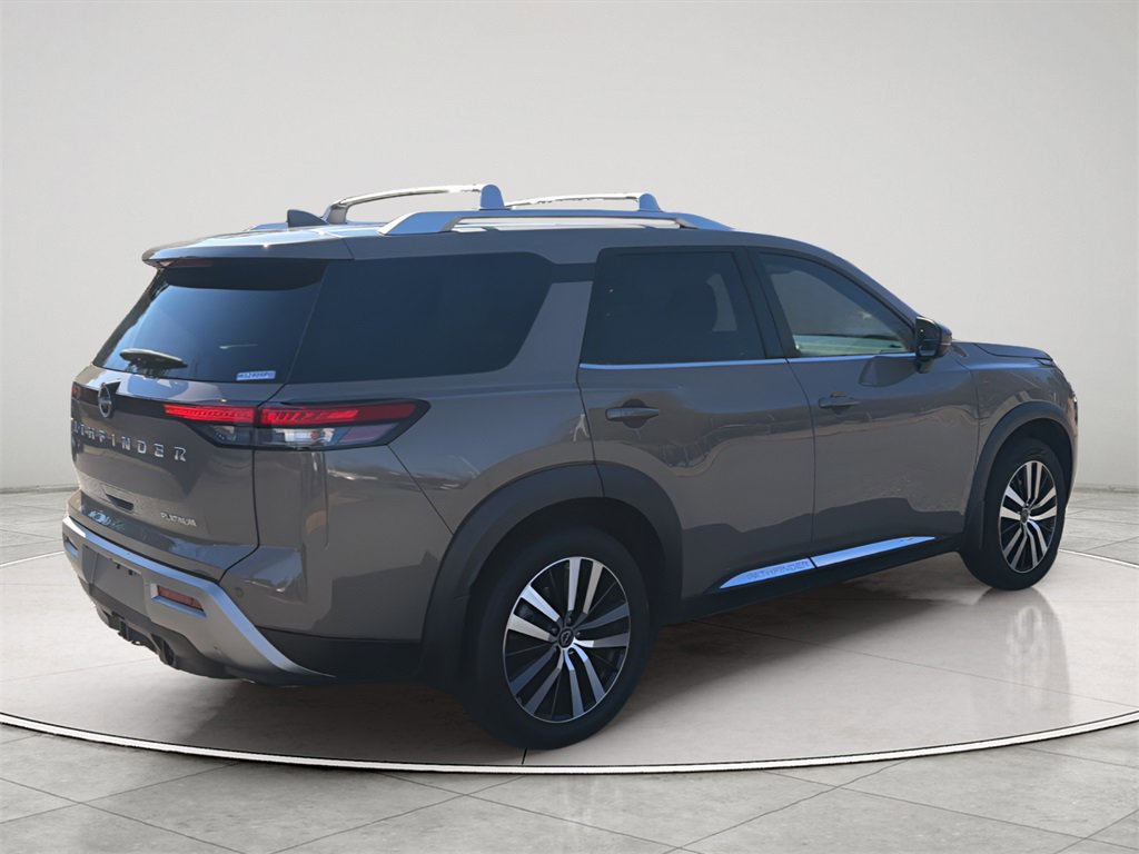 Used 2023 Nissan Pathfinder Platinum w/ Cargo Package image 19