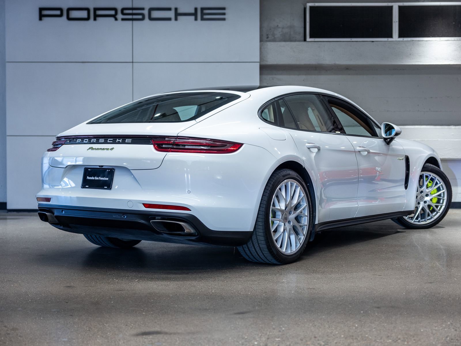Certified 2020 Porsche Panamera 4 image 8