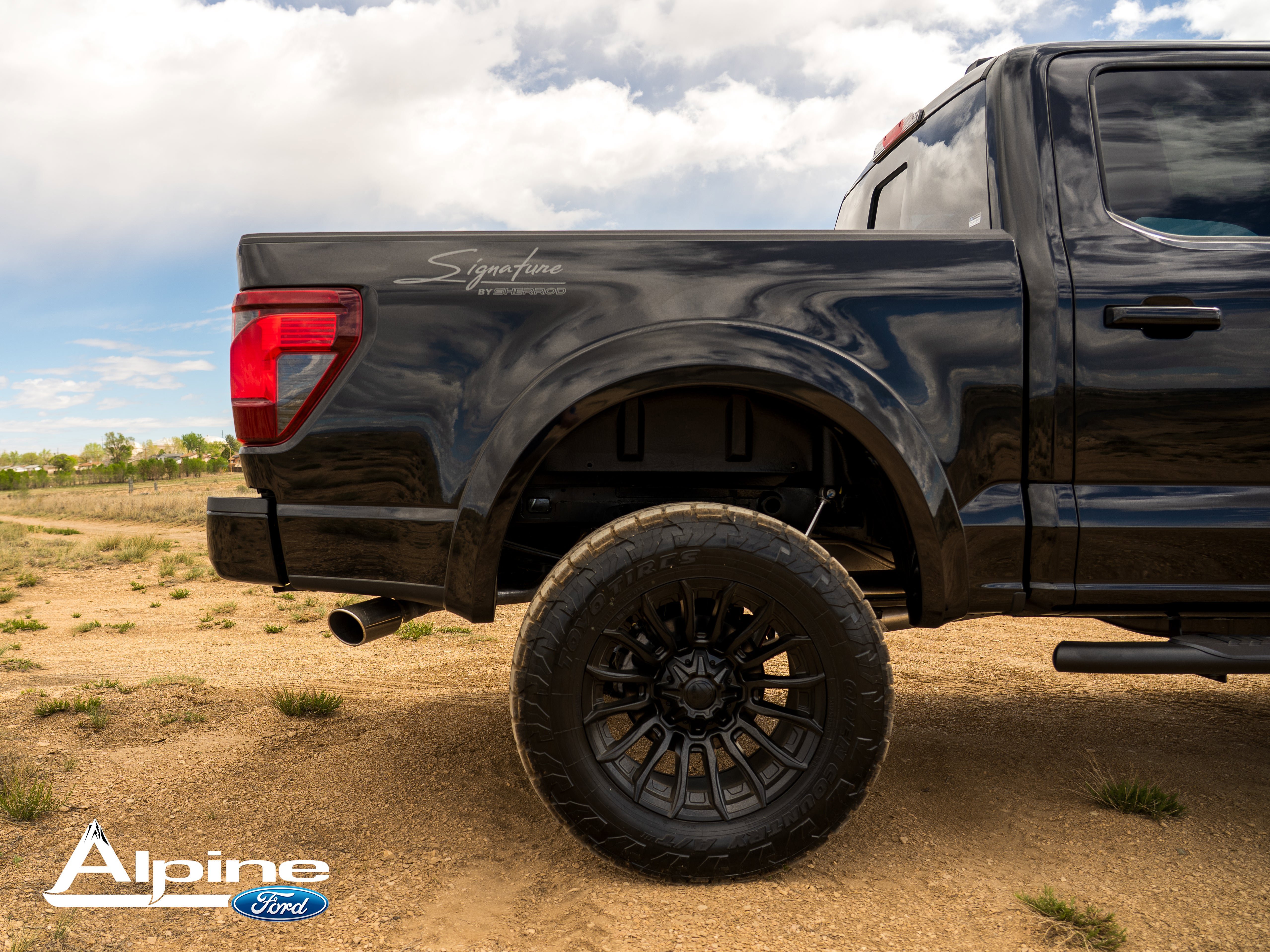 New 2025 Ford F150 XLT w/ Equipment Group 302A MID AWD/4WD image 9