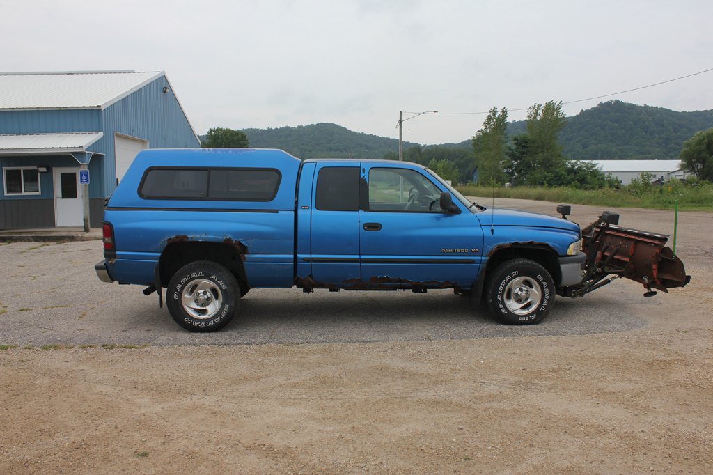 Used 2001 Dodge Ram 1500 Truck 4x4 Quad Cab image 4